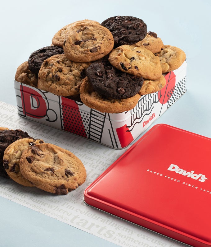 D-104.jpg Assorted Cookies Tin - 1lb