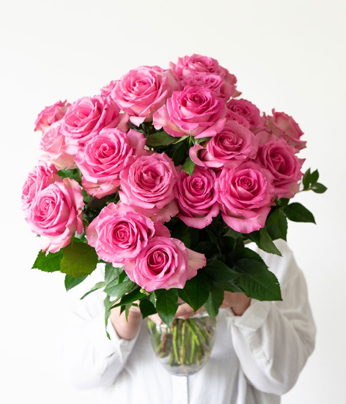 F-225_A3.jpg Exclusive Pink Rose Arrangement - 24 Stems - Image 4