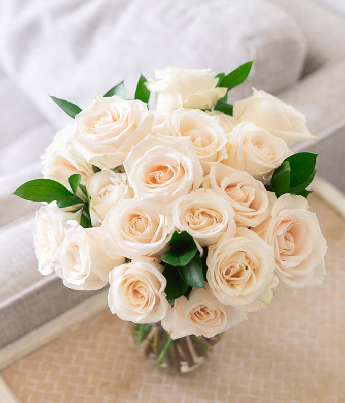 F-230_A1.jpg Two Dozen White Roses - Image 2
