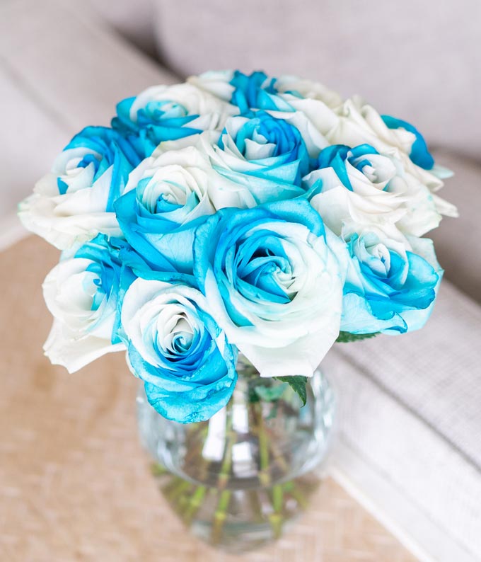 F-771_A3.jpg One Dozen Sea Foam Roses - Image 4