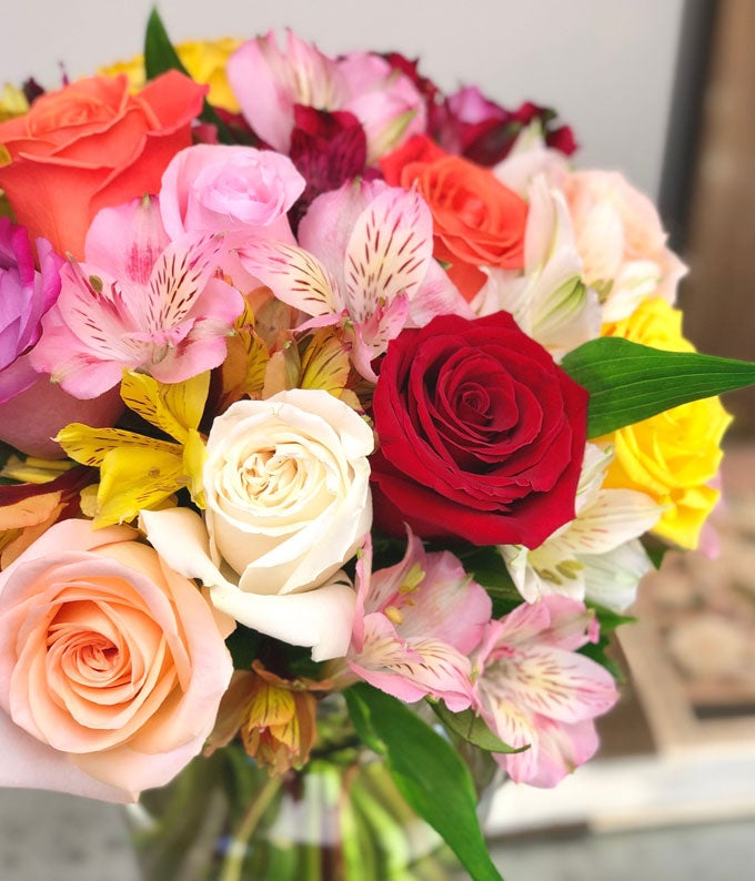 F-950_A2.jpg Deluxe Bright & Sunny Roses - Image 3