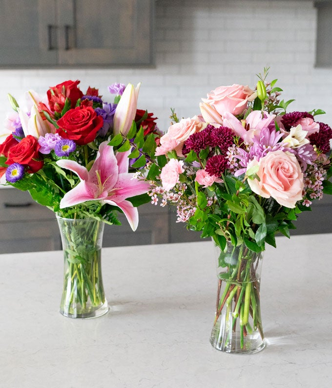 FD004_A4.jpg Florist Designed Valentine's Day Flower Arrangement - Image 2