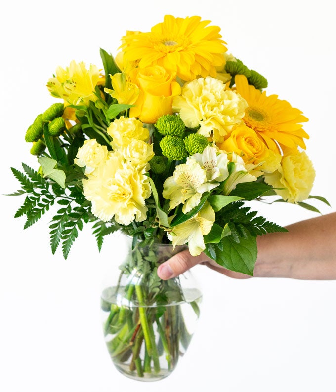 FTD-CDY_A1.jpg Bursting Yellow Bouquet - Image 2