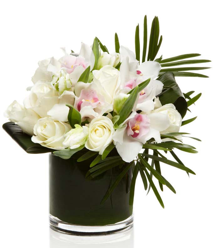 H-111-1.jpg Stunning Roses & Orchids