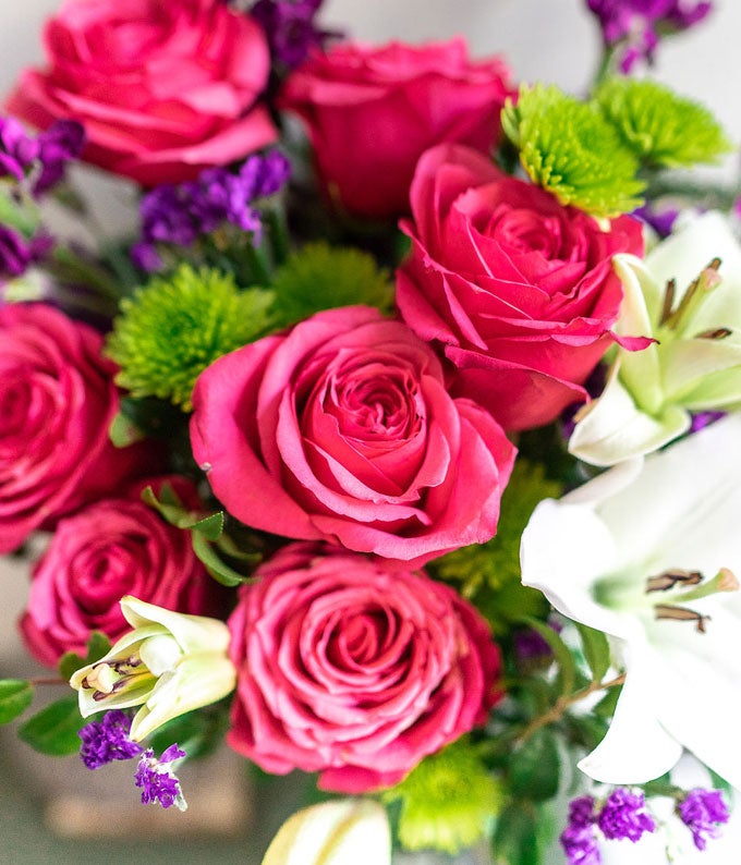 T17M100-2_A3.jpg Bold & Beautiful Bouquet - Image 4