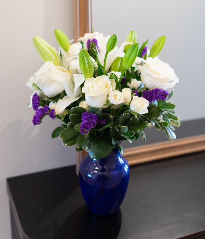 T209-3_A2.jpg Beautiful in Blue Bouquet - Image 3
