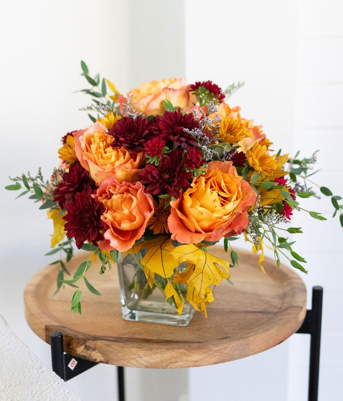 T22T305_A1.jpg Fireside Glow Bouquet - Image 2