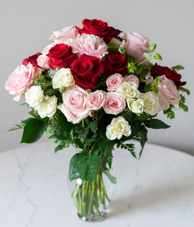 T6-1_A1.jpg Cupid's Arrangement with Red Roses - Image 2