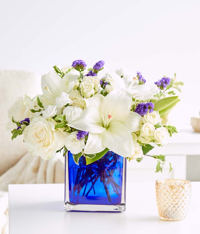 TEV25-3_A1.jpg Clear Blue Skies Bouquet - Image 2