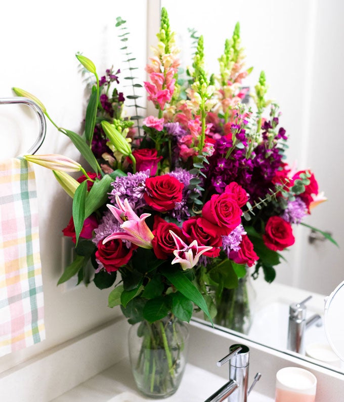 TEV52-1_A1.jpg Bold Elegance Bouquet - Image 2