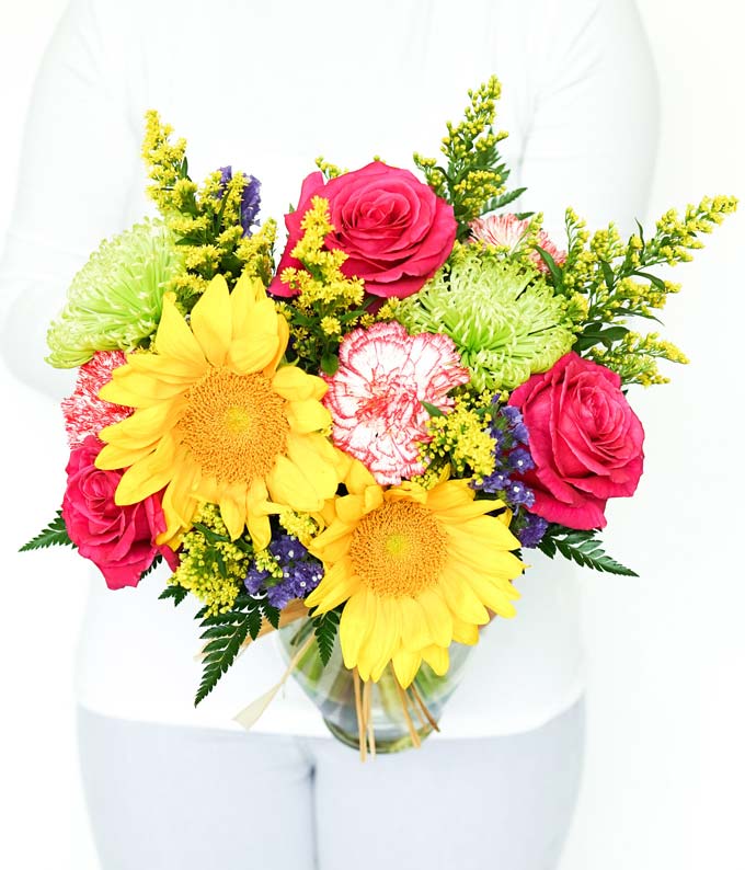V5673_A2.jpg Bright Sunflower Bouquet - Image 3