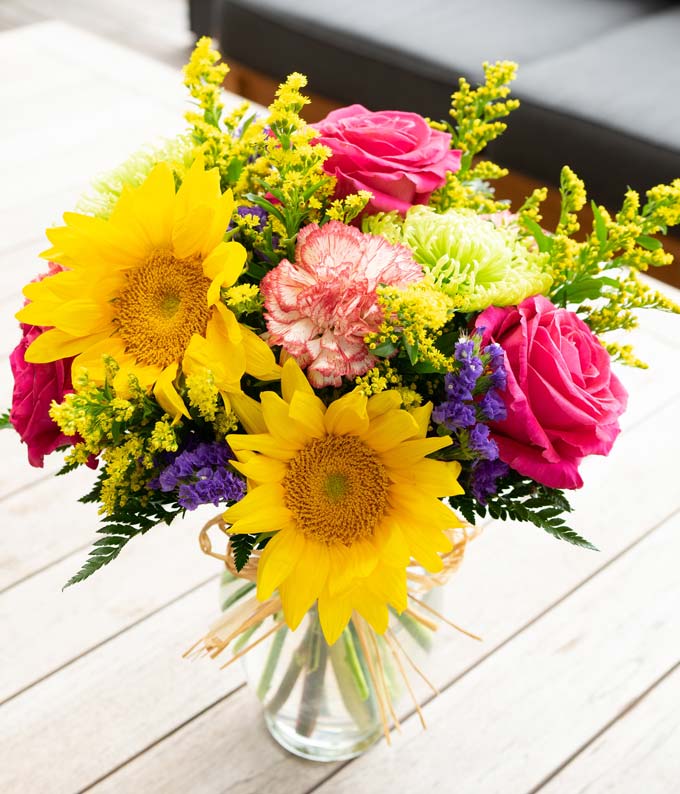 V5673_A3.jpg Bright Sunflower Bouquet - Image 4