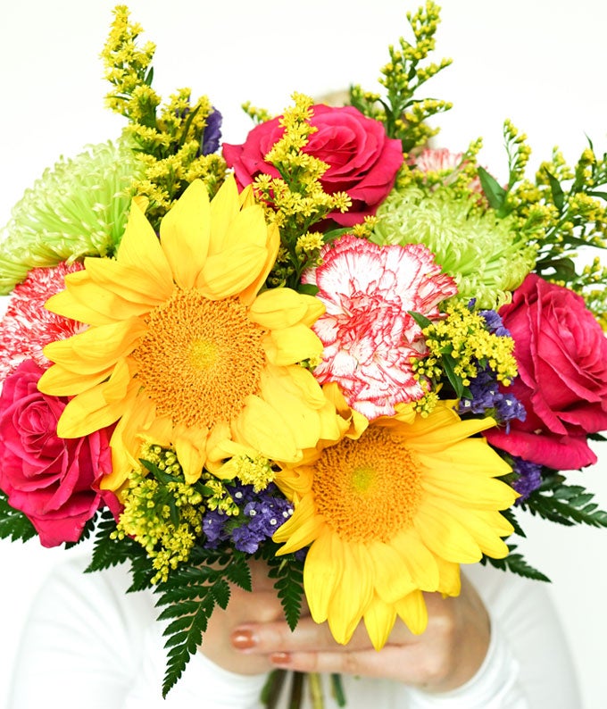 V5673_A4.jpg Bright Sunflower Bouquet - Image 5