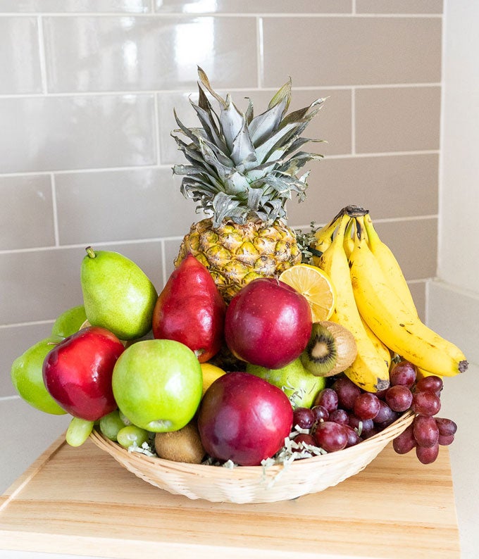 V7044_A1.jpg Premium Fruit Basket - Image 2