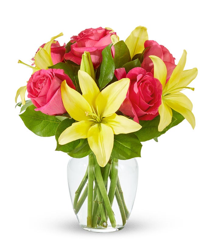 V7055.jpg Strawberry Lemonade Rose & Lily Bouquet