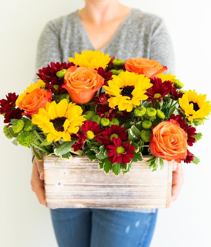 V7122_A2.jpg Butterscotch Blossoms Basket - Image 3