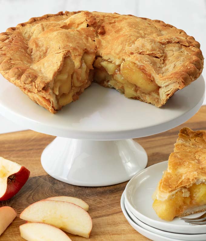 YB105.jpg Favorite Apple Pie