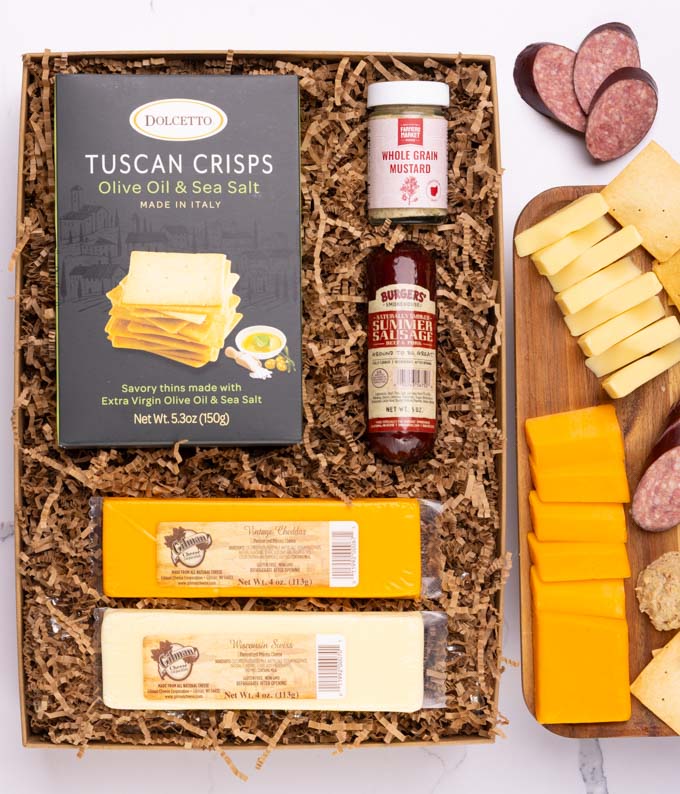 YH001.jpg Cheese & Meat Gift Box