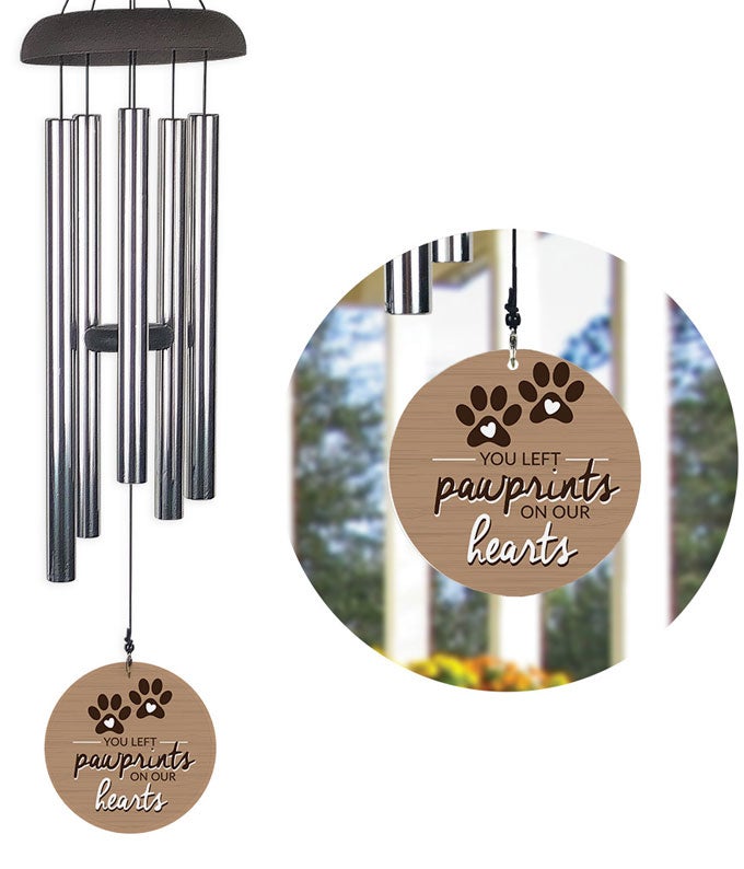 YP737.jpg Pawprint Hearts Wind Chime